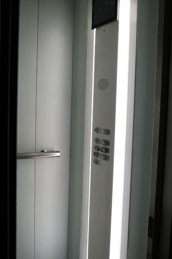 Fantastico Apartamento Junto A La Estacion Malaga Bagian luar foto