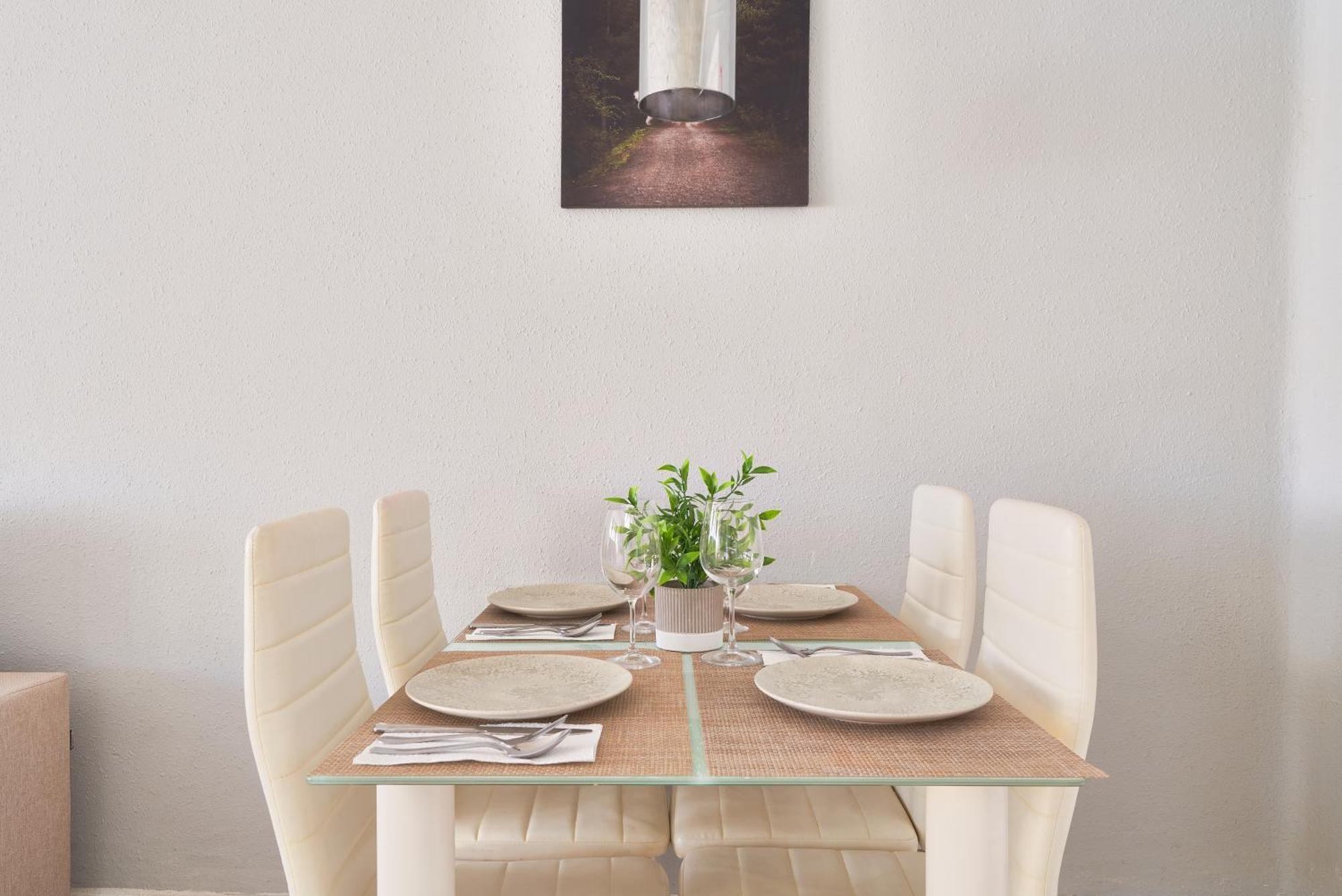 Fantastico Apartamento Junto A La Estacion Malaga Bagian luar foto